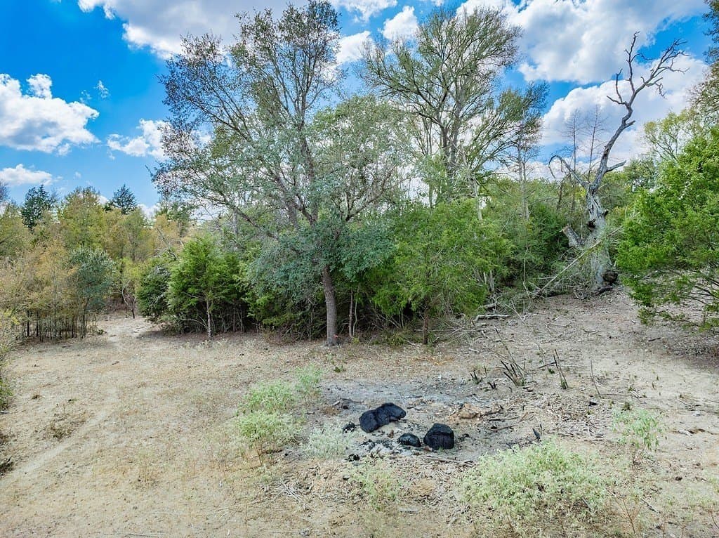 5.71 acres in Fayette County - photo 11