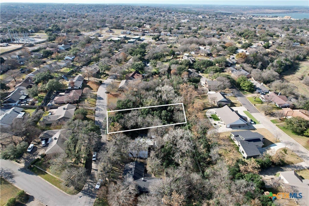 0.4 acres in McLennan County - photo 7