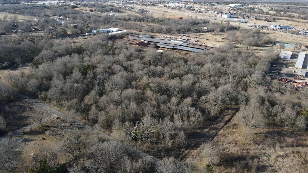 0.34 acres in Lamar County - photo 11