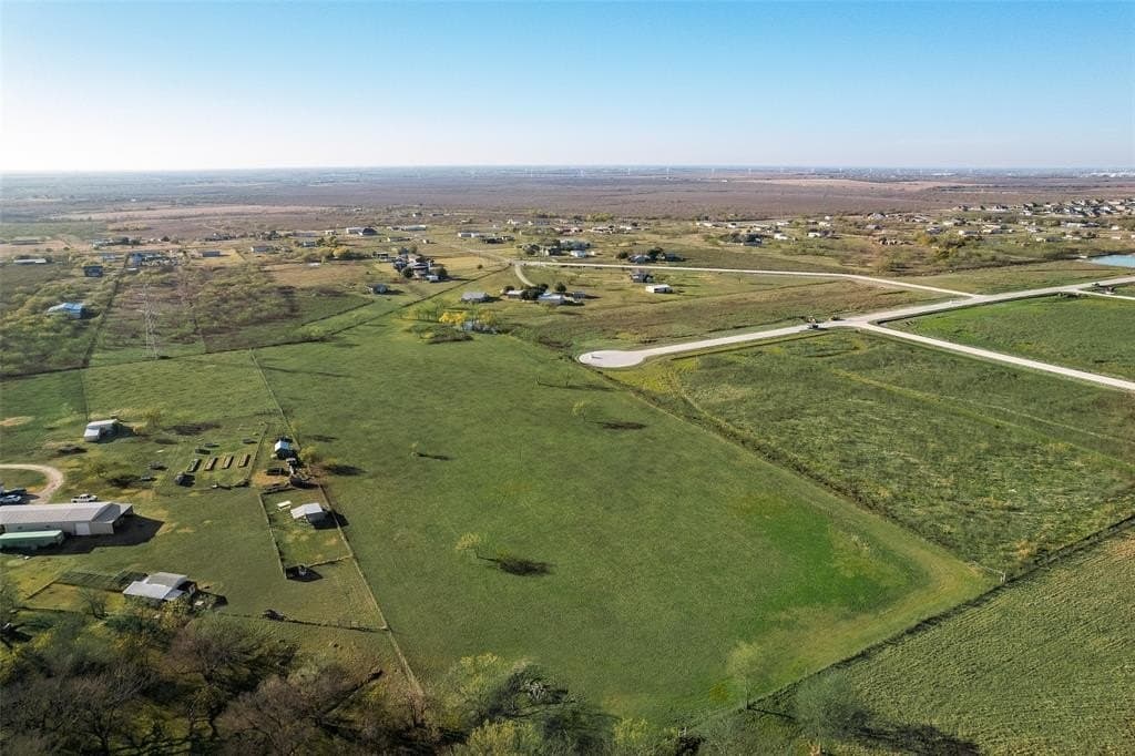 12.84 acres in Ellis County - photo 31