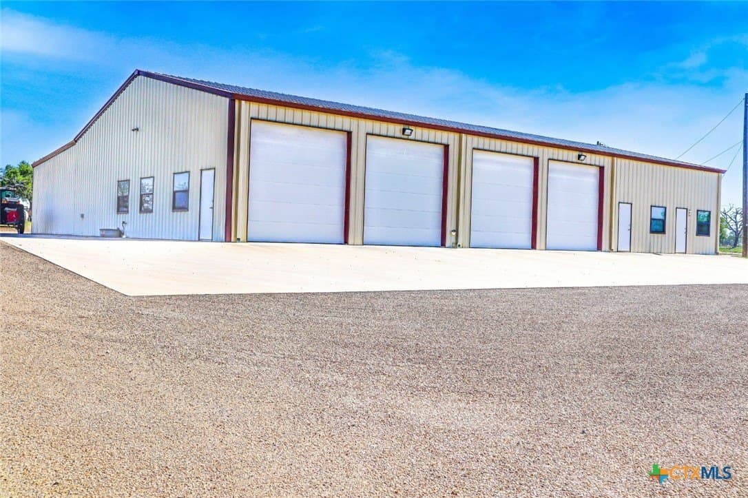 28.15 acres in Gillespie County - photo 35