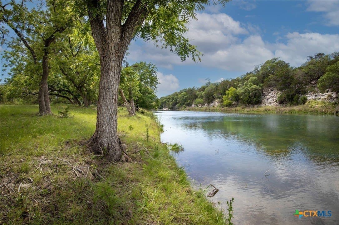 28.15 acres in Gillespie County - photo 29