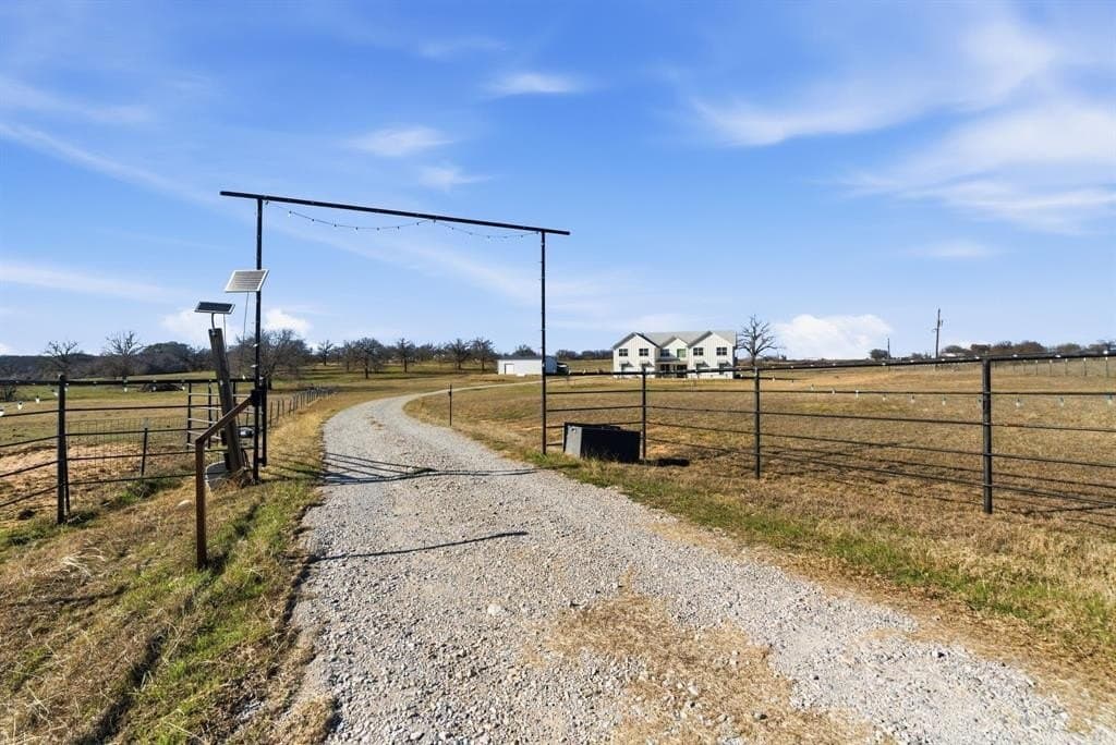 10 acres in Parker County - photo 2