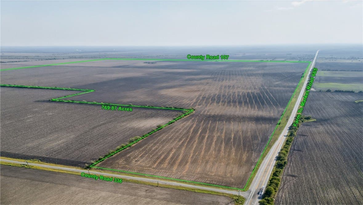 769.87 acres in Jim Wells County - photo 4