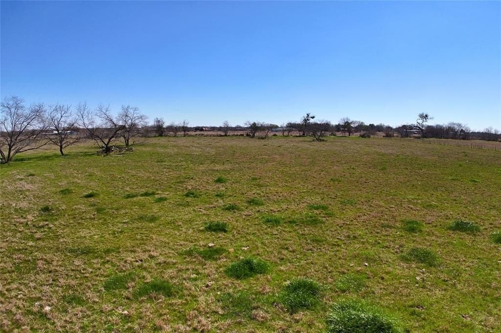 10 acres in Kaufman County - photo 10