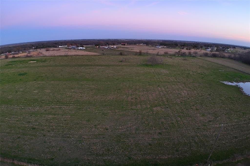 10 acres in Kaufman County - photo 7