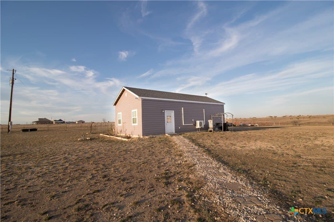 20.02 acres in Lampasas County - photo 4