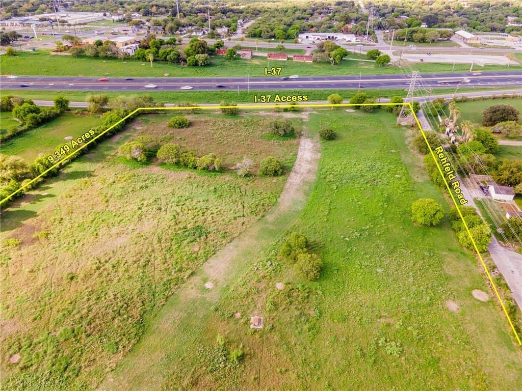 9.35 acres in Nueces County - photo 5