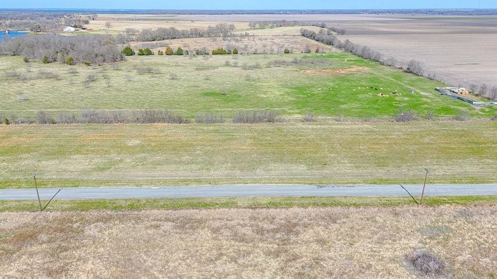 1.11 acres in Navarro County - photo 3