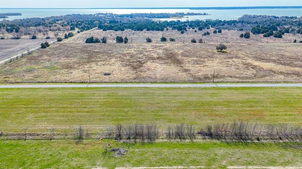 1.11 acres in Navarro County - photo 15