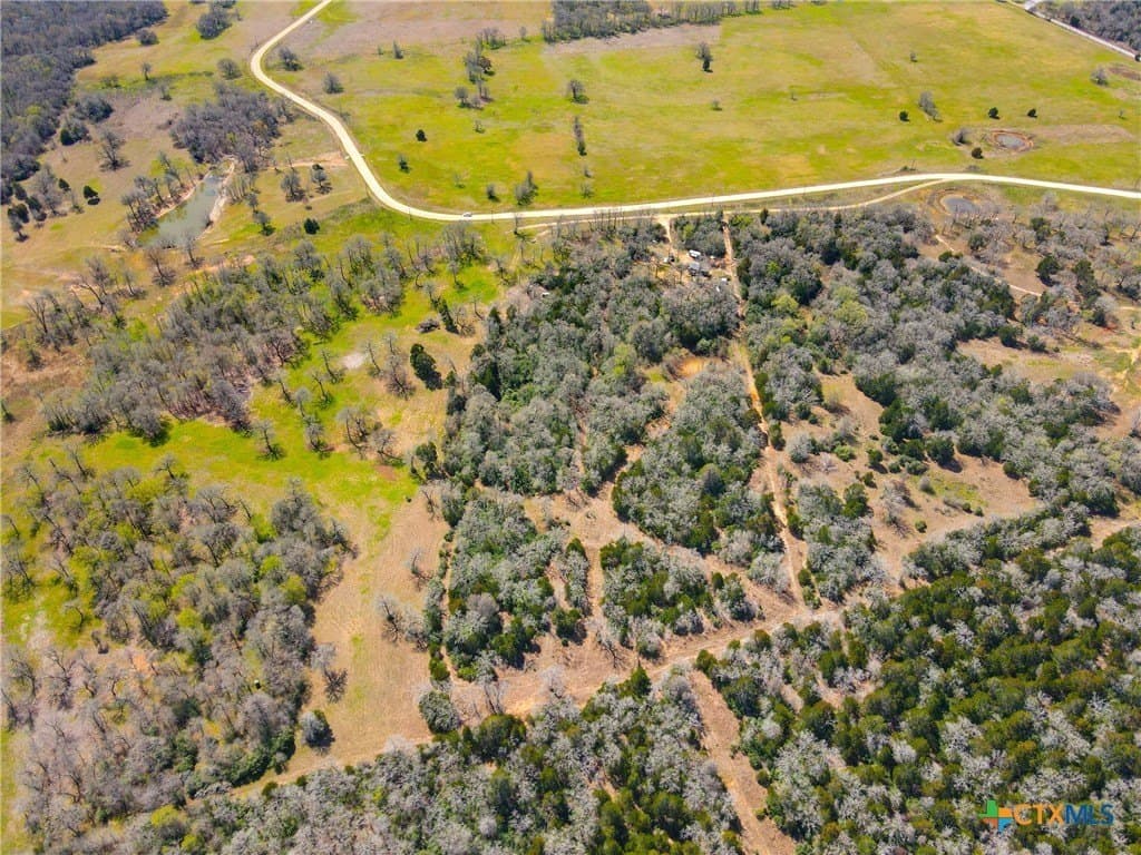 10 acres in Lee County - photo 4