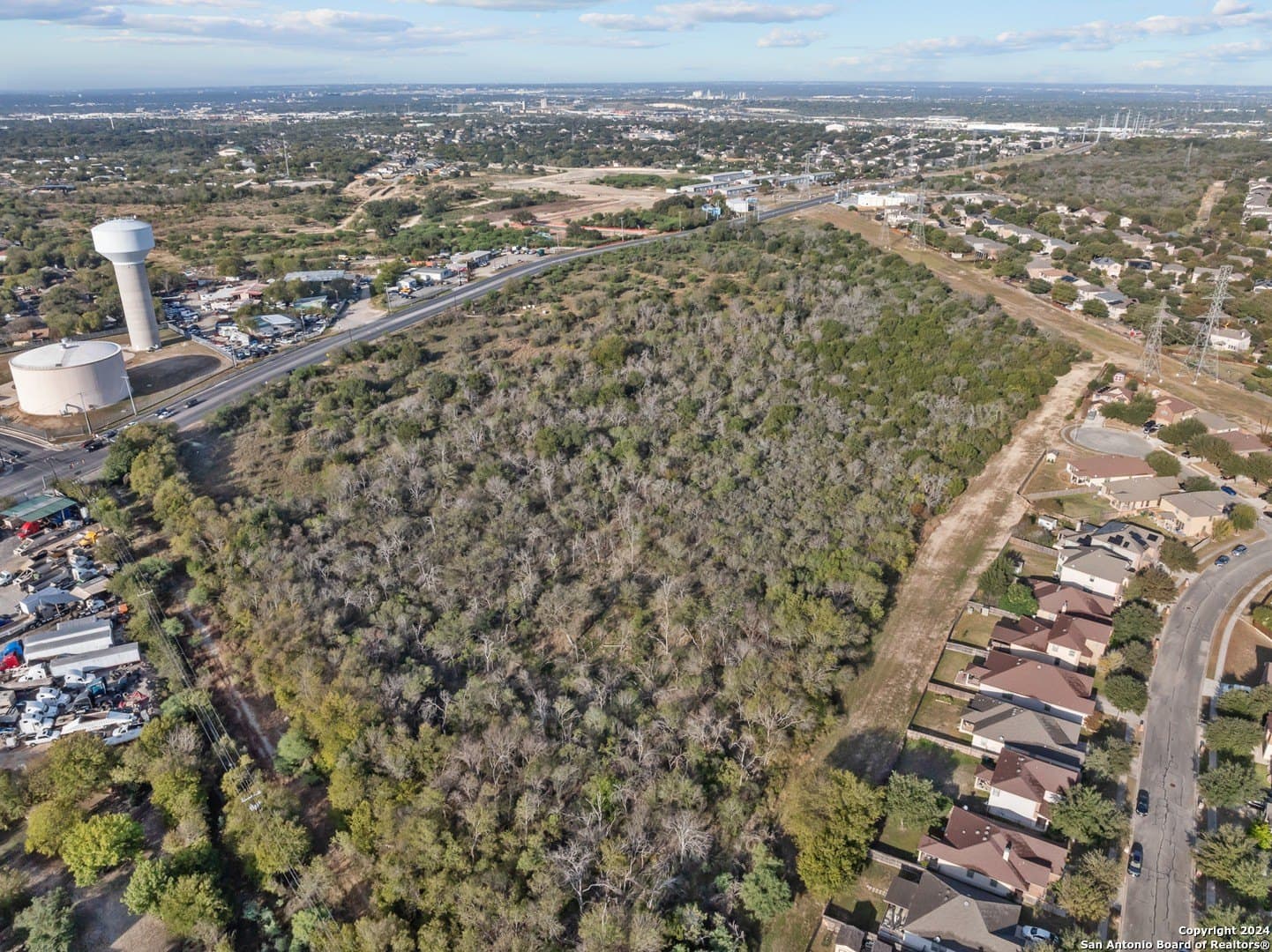 21.11 acres in Bexar County - photo 3