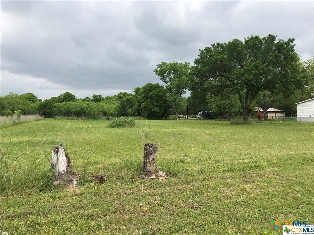 0.34 acres in Caldwell County - photo 3