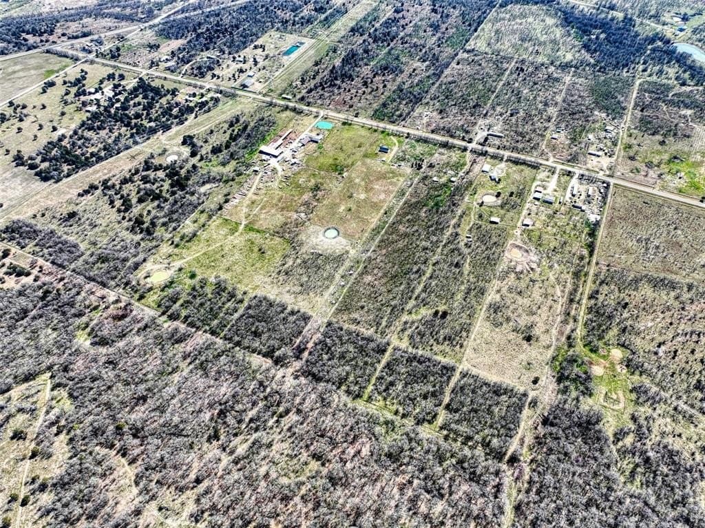 10.04 acres in Navarro County - photo 12