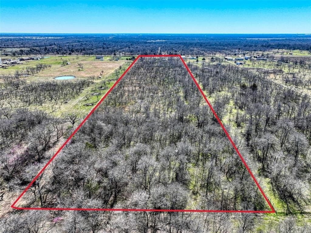 10.04 acres in Navarro County - photo 3