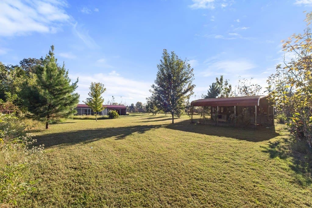 10 acres in Van Zandt County - photo 34