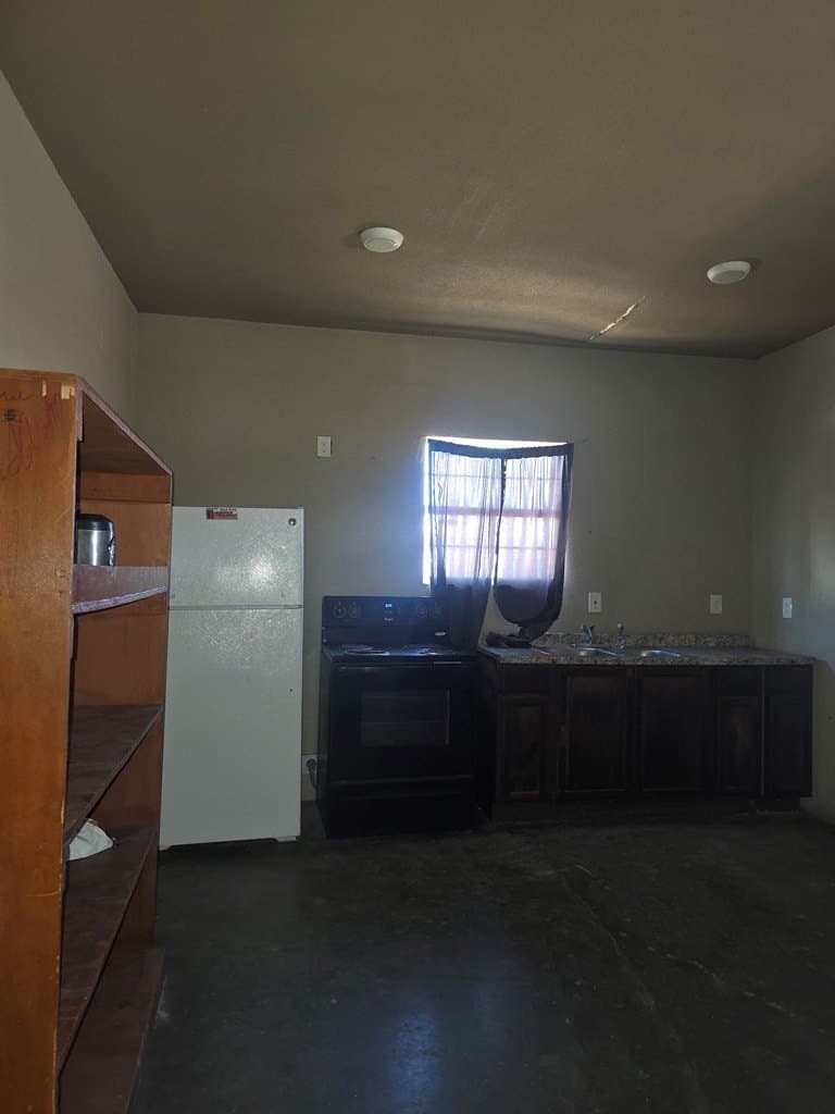 0.98 acres in Ector County - photo 5