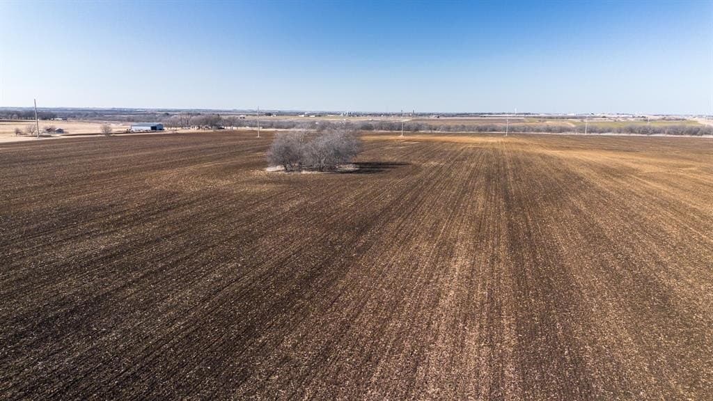 174 acres in Hill County - photo 7
