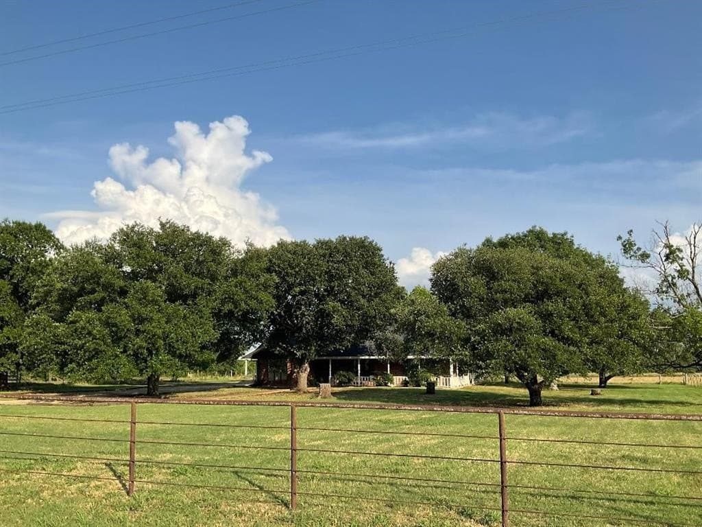 10.49 acres in Navarro County - photo 28