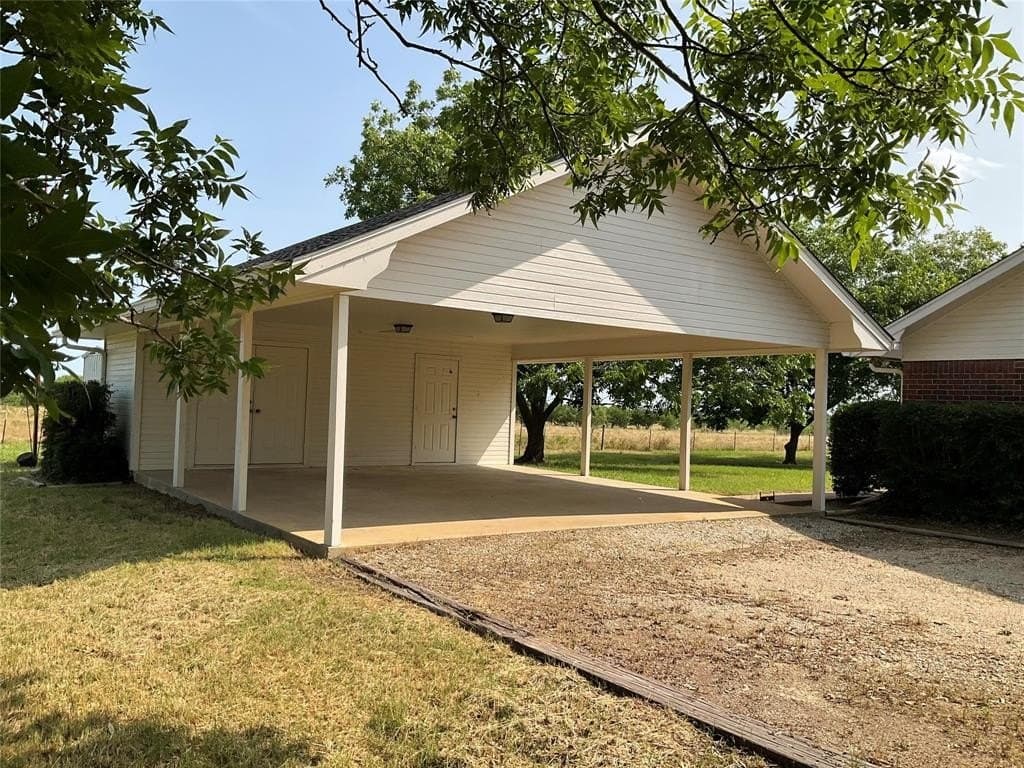 10.49 acres in Navarro County - photo 7
