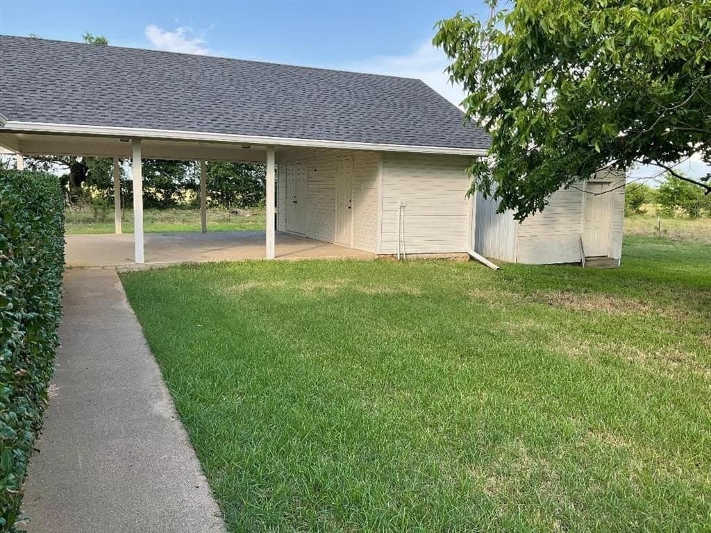 10.49 acres in Navarro County - photo 9