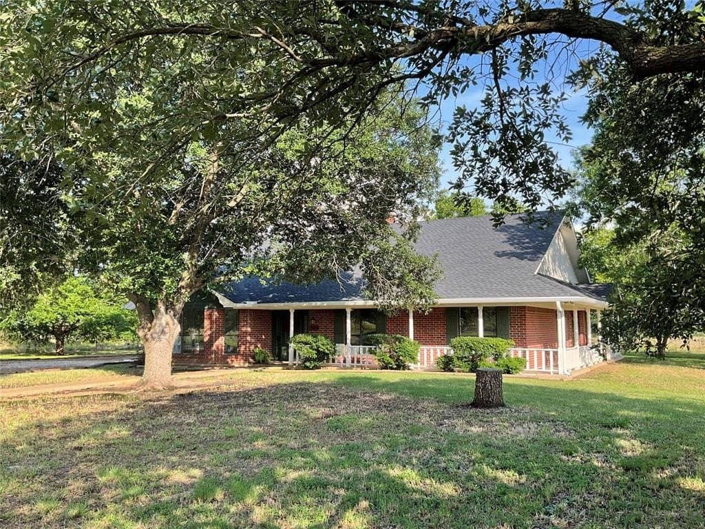 10.49 acres in Navarro County - photo 27