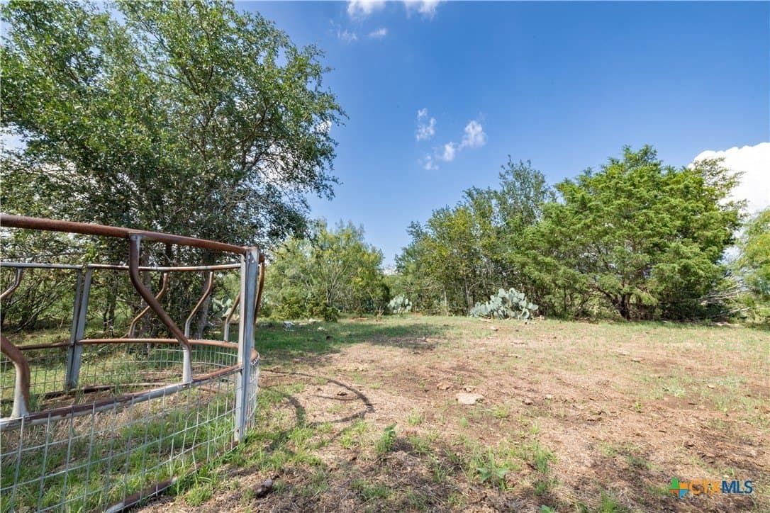 18.58 acres in Caldwell County - photo 5