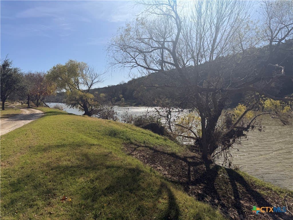 5.33 acres in Lampasas County - photo 15