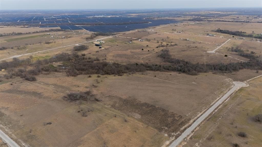 2 acres in Hill County - photo 5