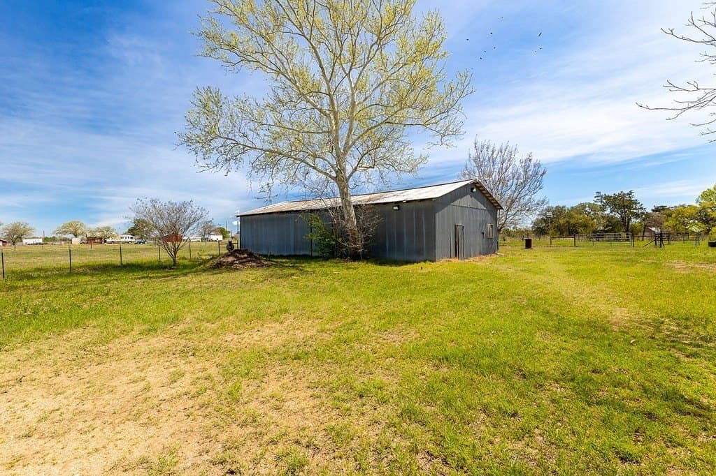 5.05 acres in Fayette County - photo 28