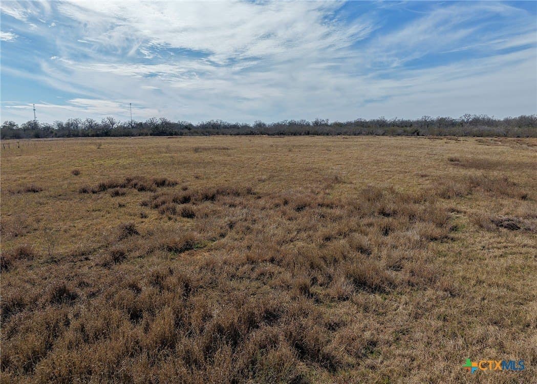 6.65 acres in Gonzales County - photo 4