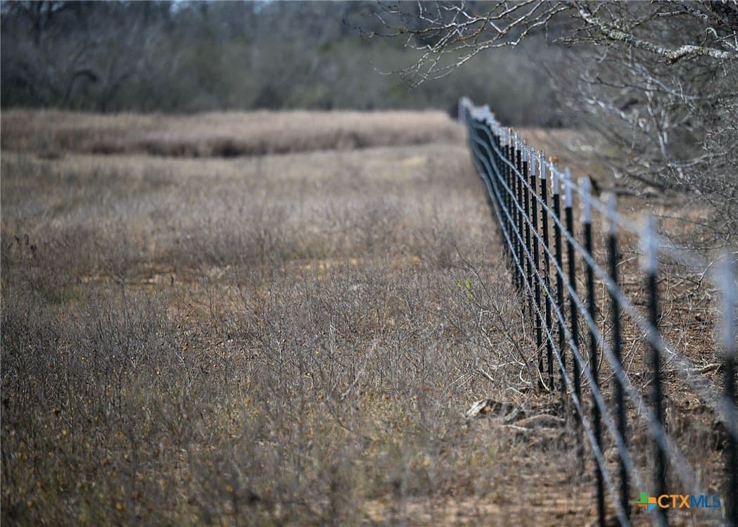 6.65 acres in Gonzales County - photo 12