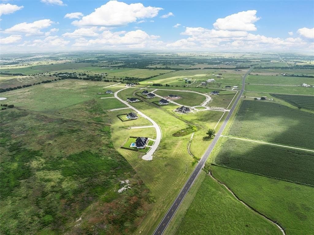 0.71 acres in McLennan County - photo 5