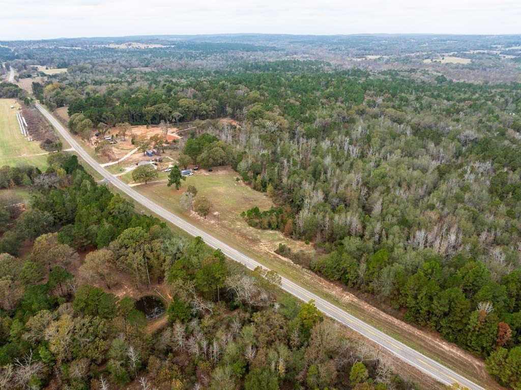 2 acres in ANDERSON County - photo 7