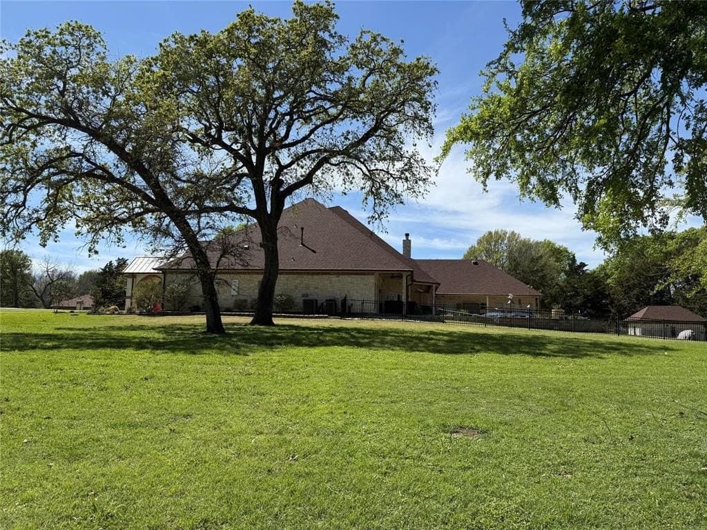 1.45 acres in Navarro County - photo 23