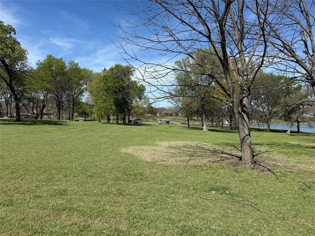 1.45 acres in Navarro County - photo 5