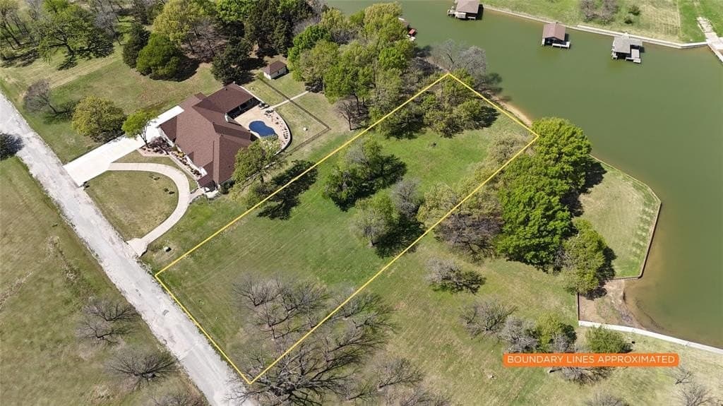 1.45 acres in Navarro County - photo 16
