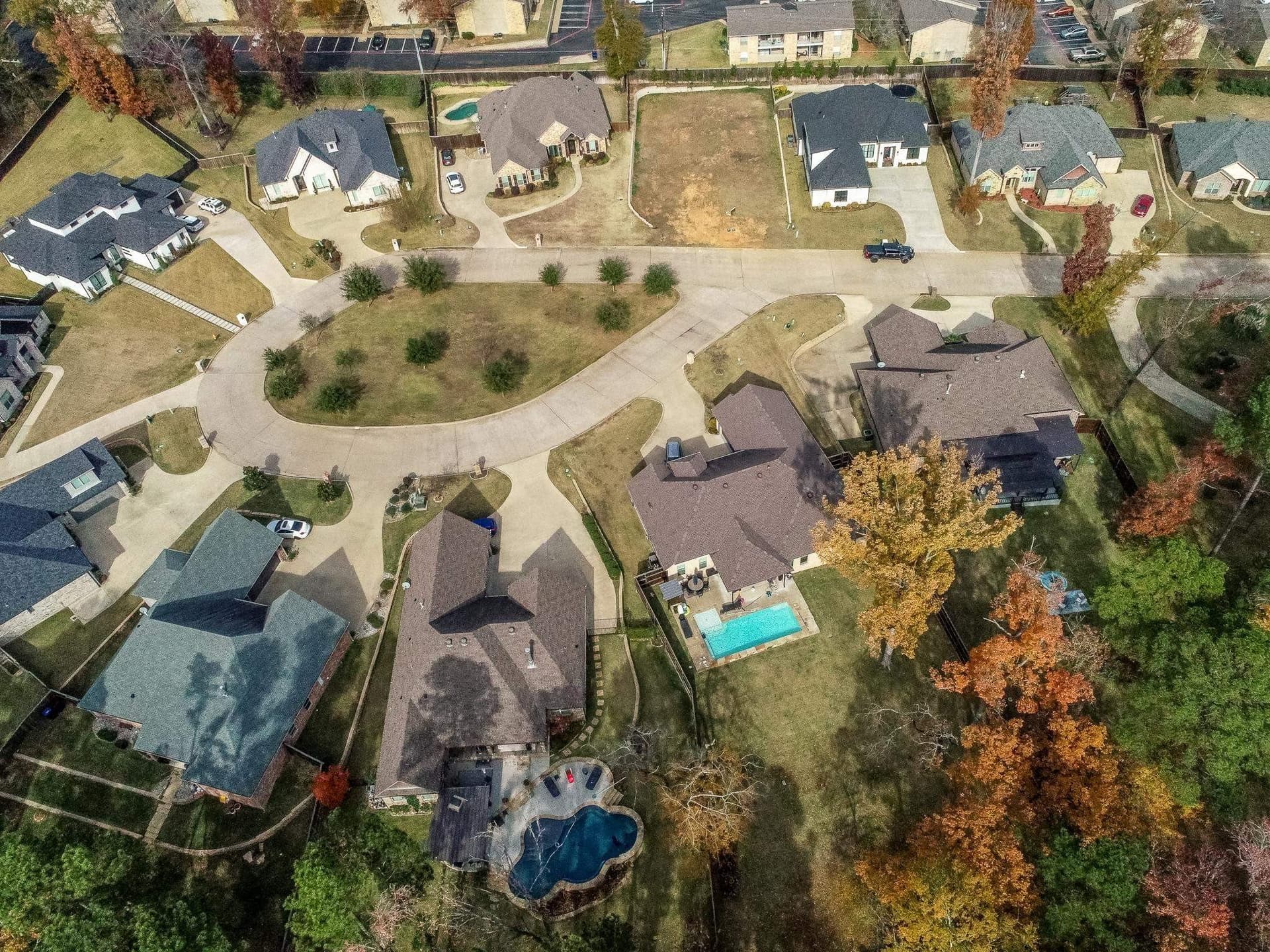 0.27 acres in Gregg County - photo 5