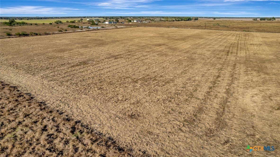 10.01 acres in Victoria County - photo 5