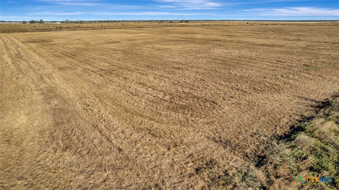 10.01 acres in Victoria County - photo 6