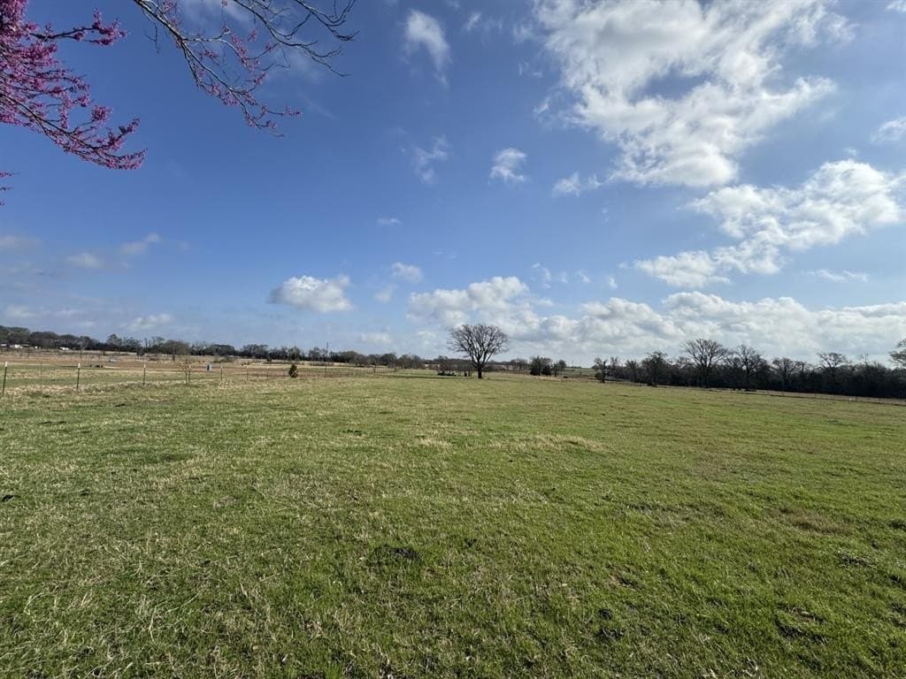10 acres in Van Zandt County - photo 9