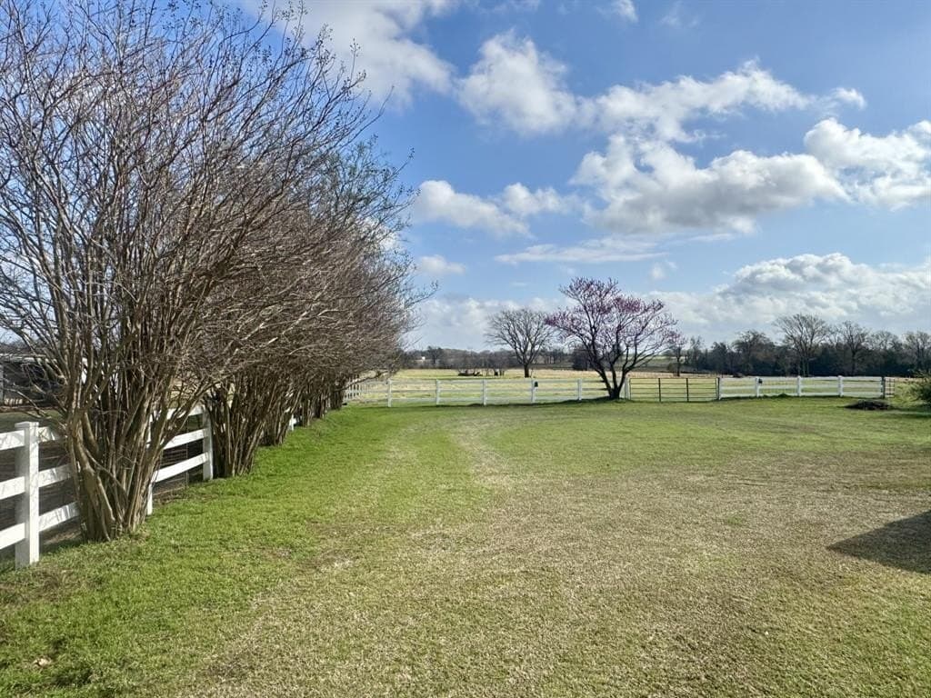 10 acres in Van Zandt County - photo 17