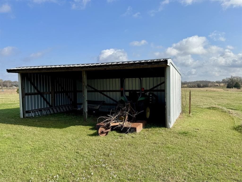 10 acres in Van Zandt County - photo 10