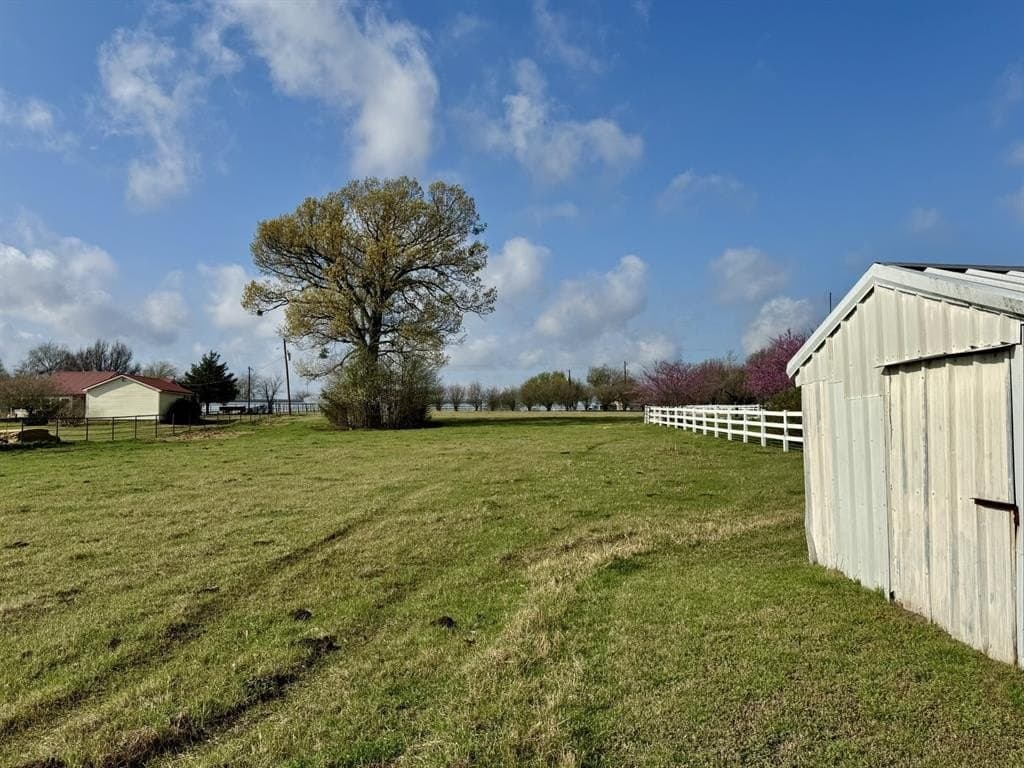 10 acres in Van Zandt County - photo 14