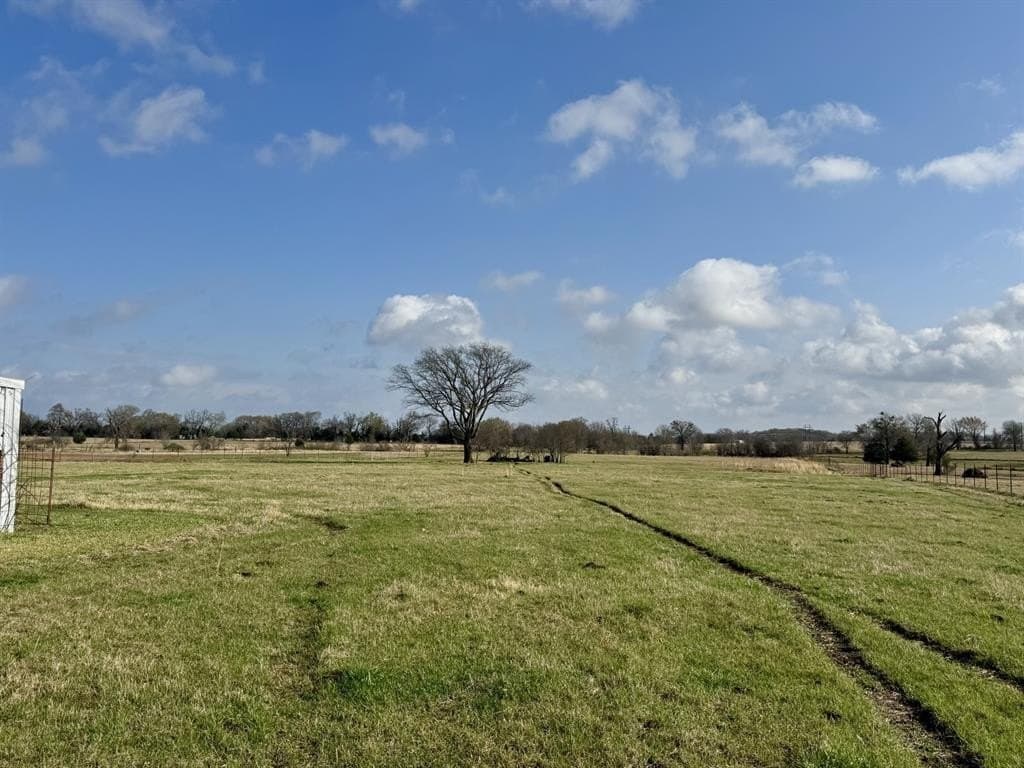 10 acres in Van Zandt County - photo 8