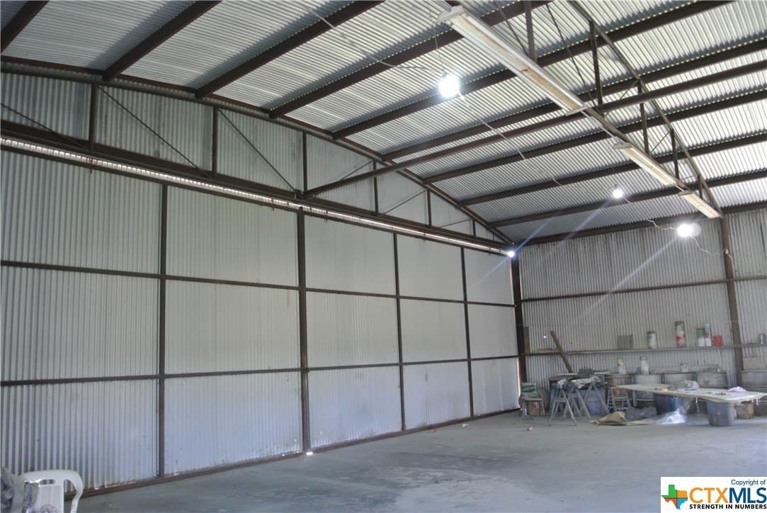 13 acres in Guadalupe County - photo 5