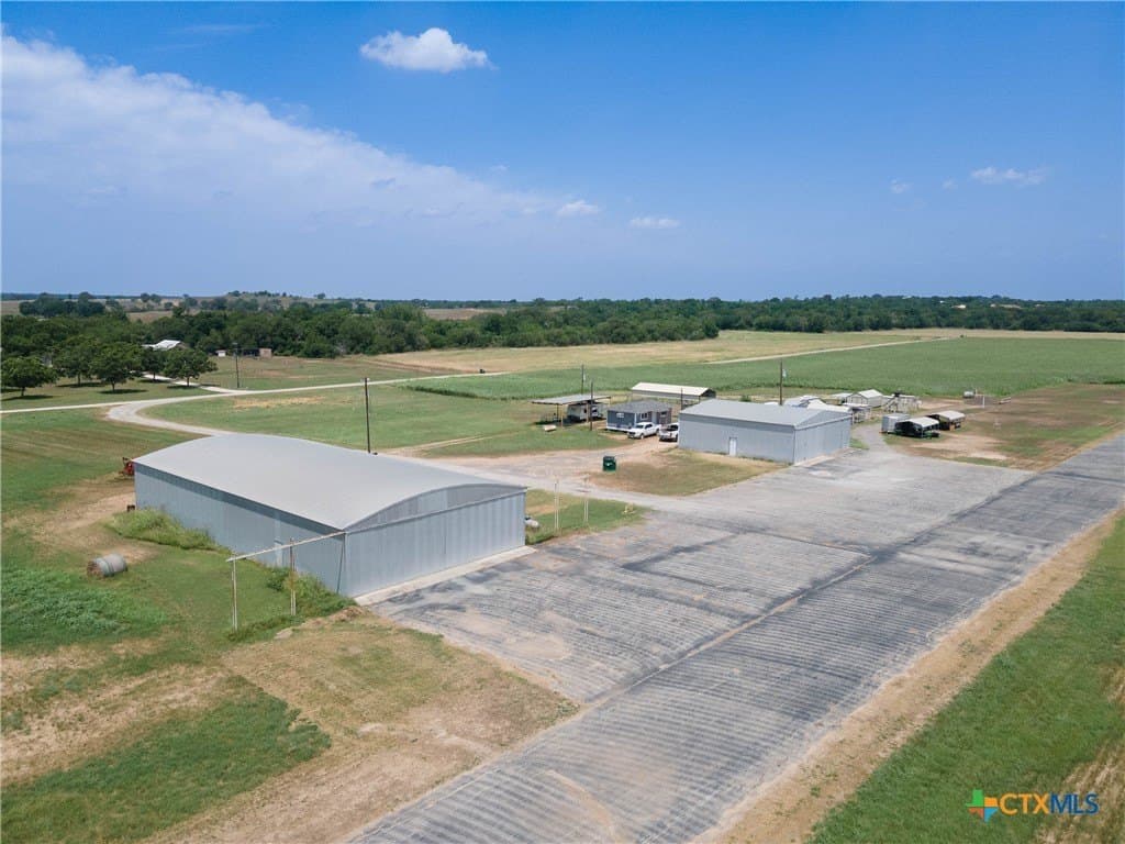 13 acres in Guadalupe County - photo 2
