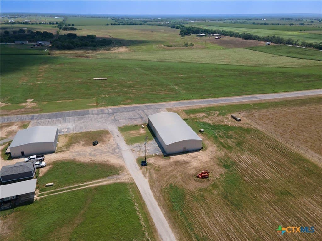 13 acres in Guadalupe County - photo 4