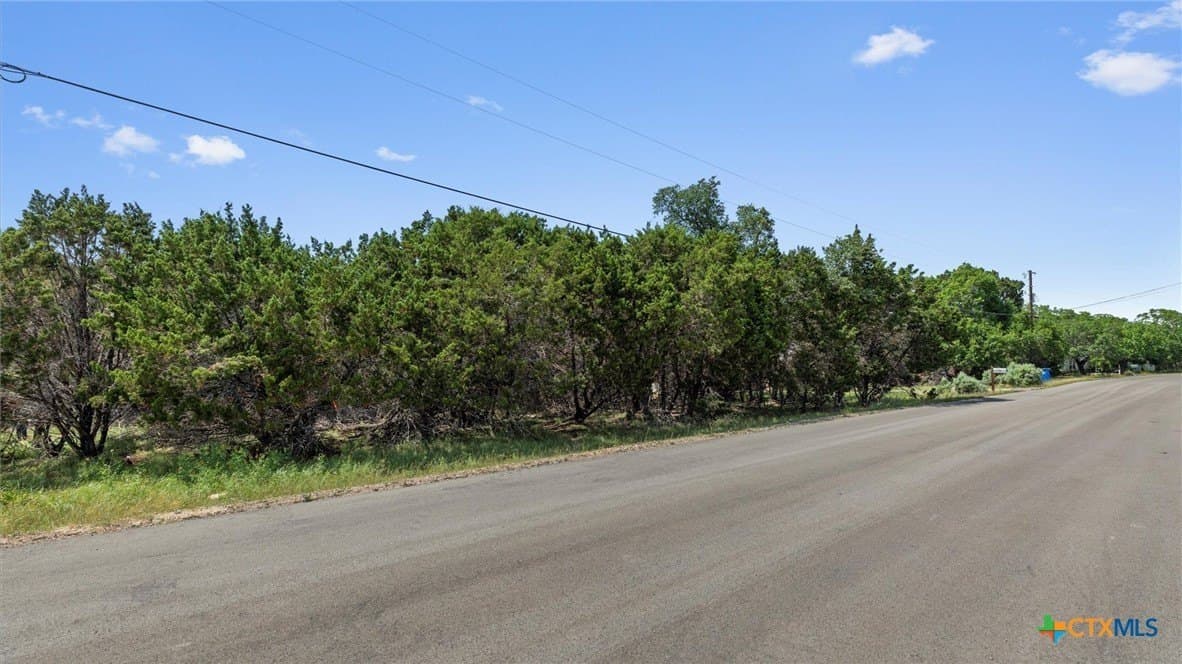 1.08 acres in Comal County - photo 16
