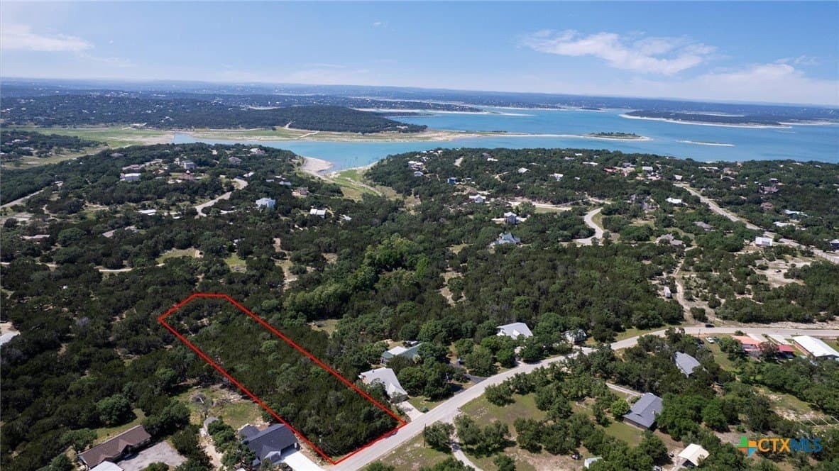 1.08 acres in Comal County - photo 6